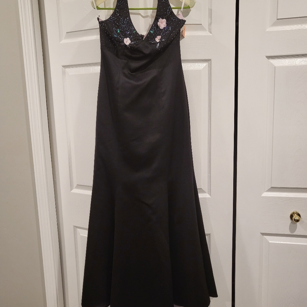Morgan and Co. Evening dress